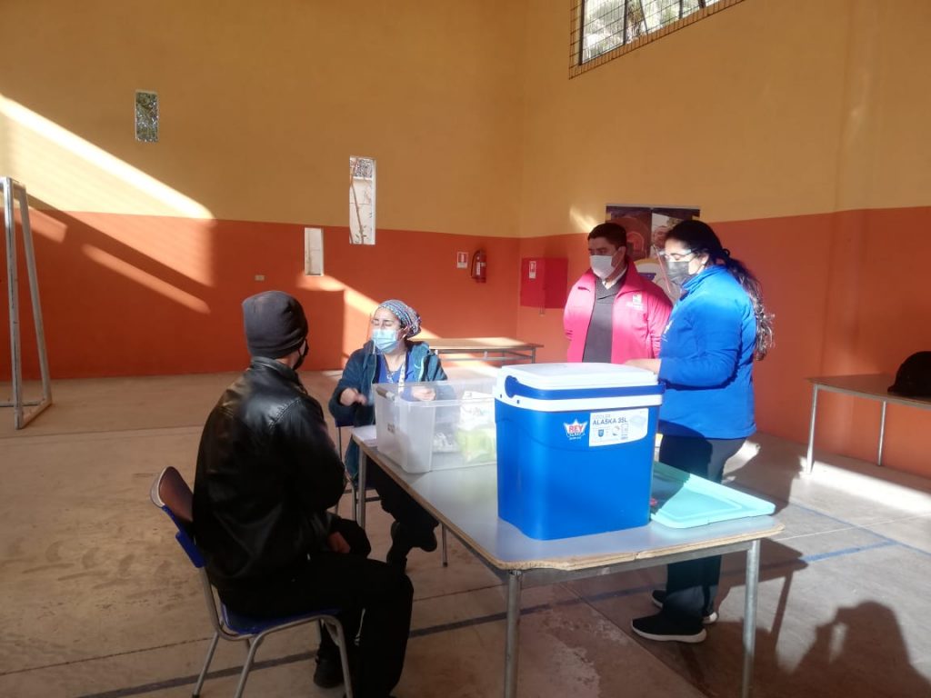 foto-vacunacion-paihuano-1-1024x768