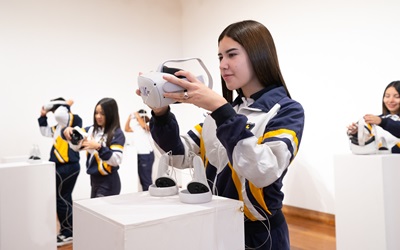 Expo-Newton_03-scaled