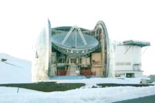 1280px-Caltech-CSO-telescope-compressed